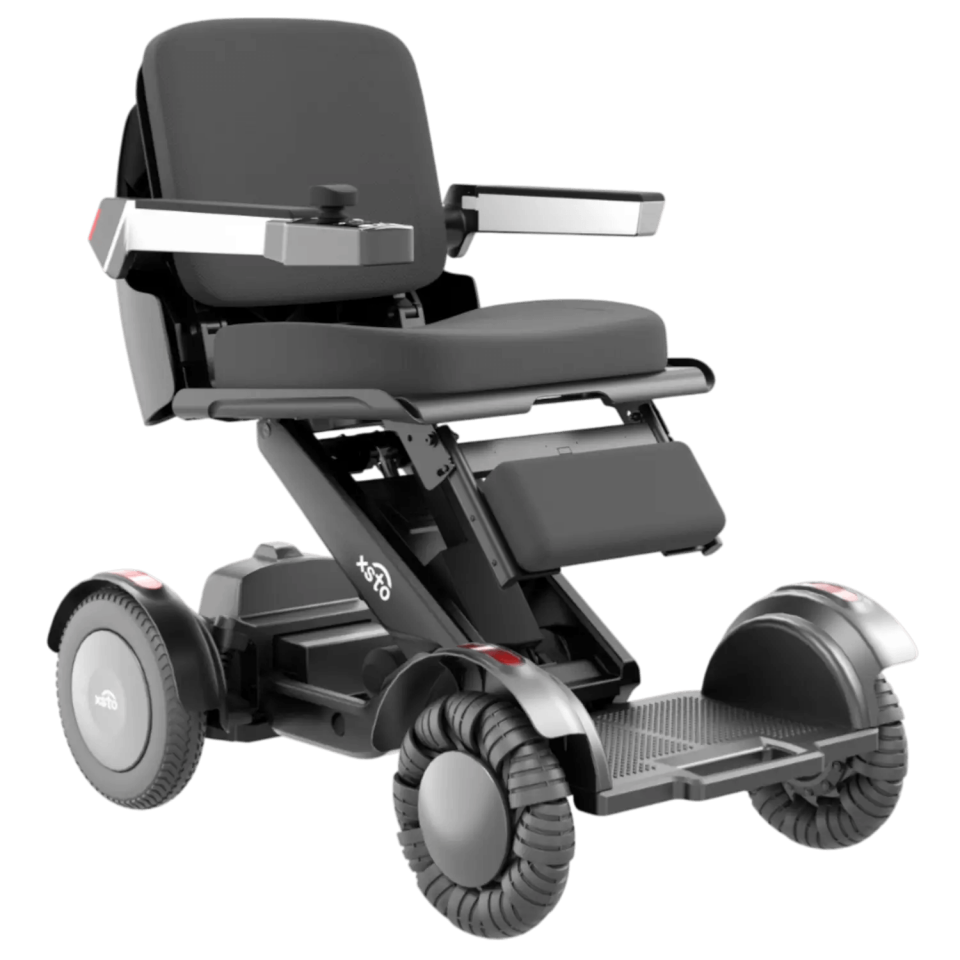 Poylin P213 XSTO M4 Hafif Akülü Tekerlekli Sandalye(P213)