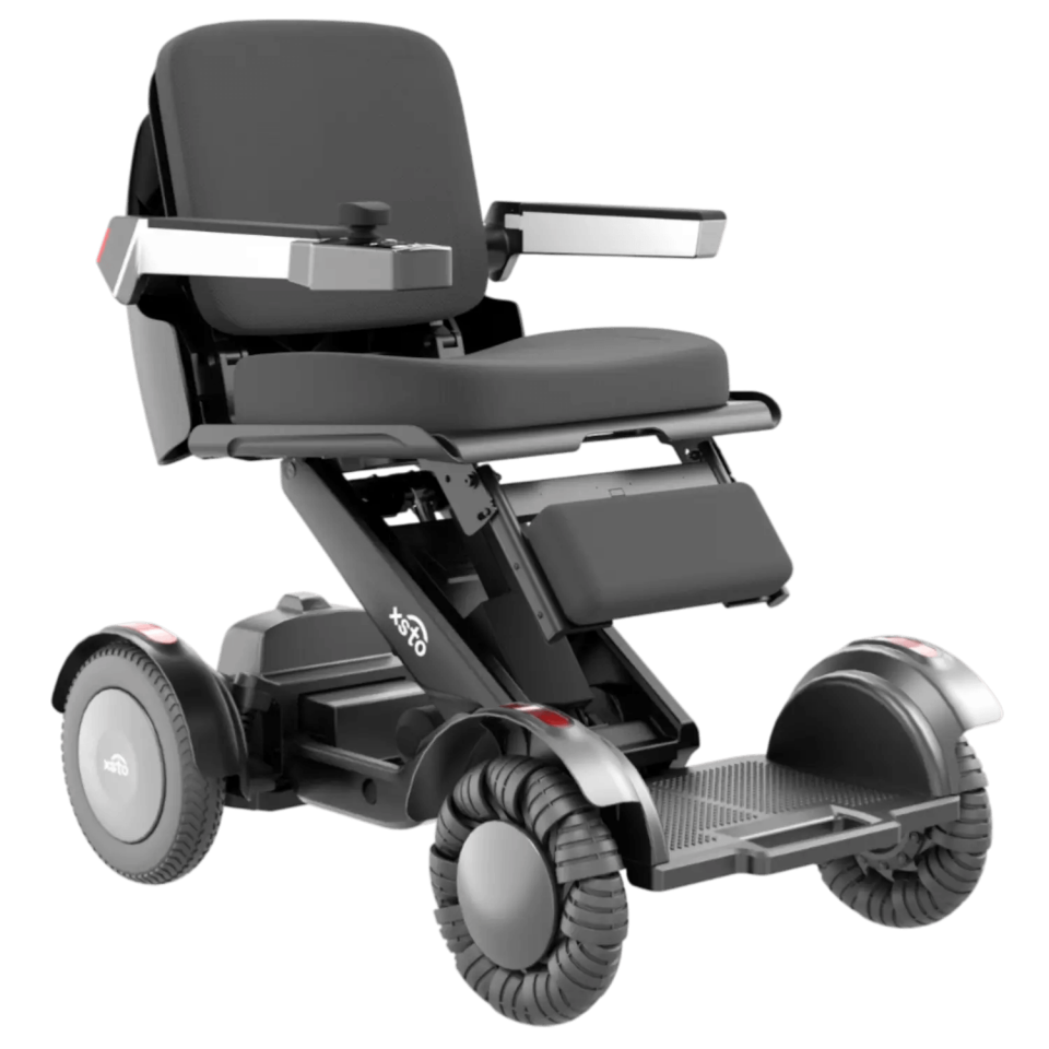 Poylin P213 XSTO M4 Hafif Akülü Tekerlekli Sandalye(P213)