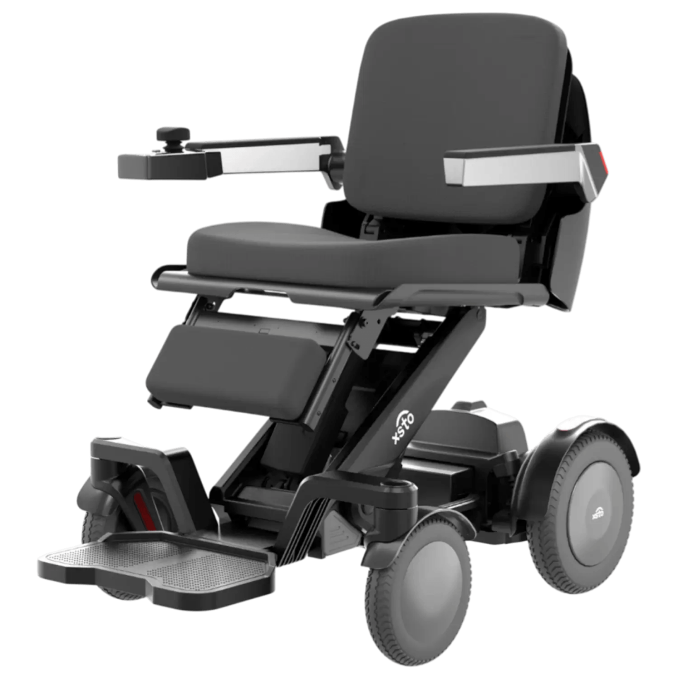 Poylin P212 XSTO M4U Hafif Akülü Tekerlekli Sandalye(P212)